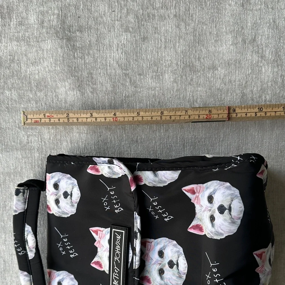 Betsey Johnson Black and White Dog Print Insulated Lunch Bag